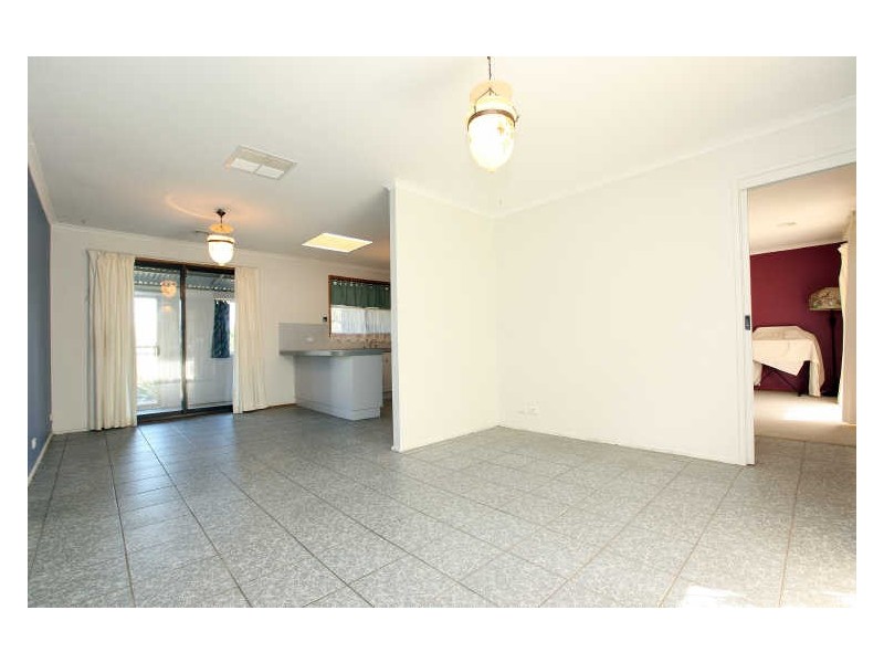 4 Prisk Place, Bonython ACT 2905