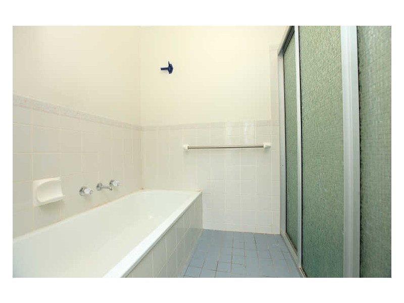 4 Prisk Place, Bonython ACT 2905