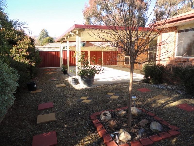 7 Tallon Place, Gordon ACT 2906