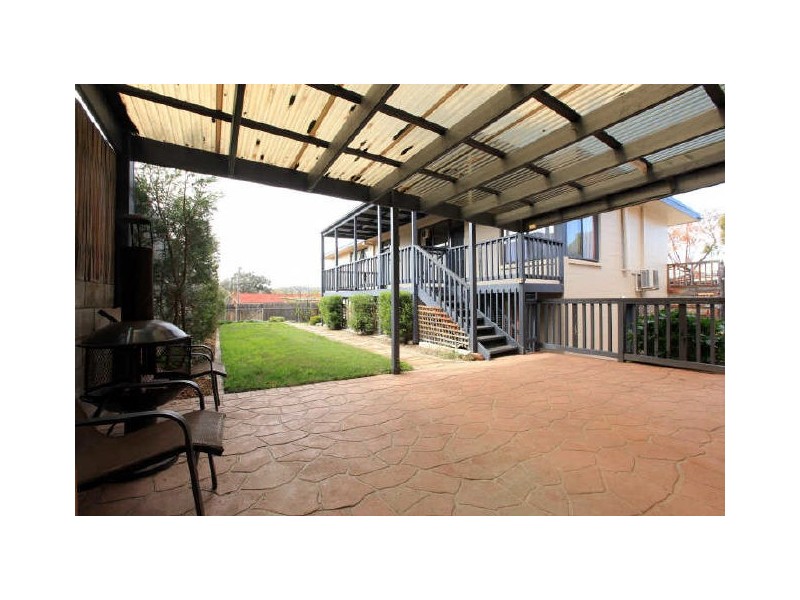 7 Atholbar Way, Queanbeyan NSW 2620
