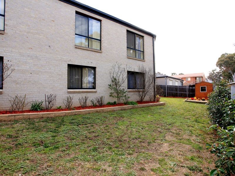 18 Binaburra Place, Queanbeyan NSW 2620