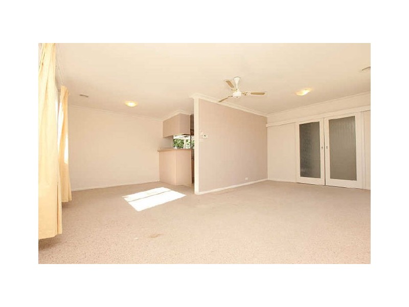 2 Davies Place, Torrens ACT 2607