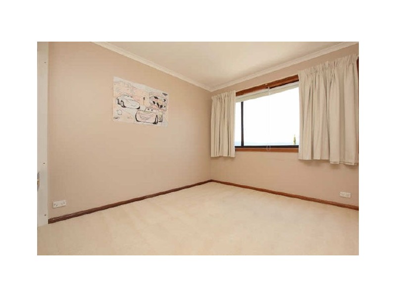 9 Vaughan Close, Queanbeyan NSW 2620