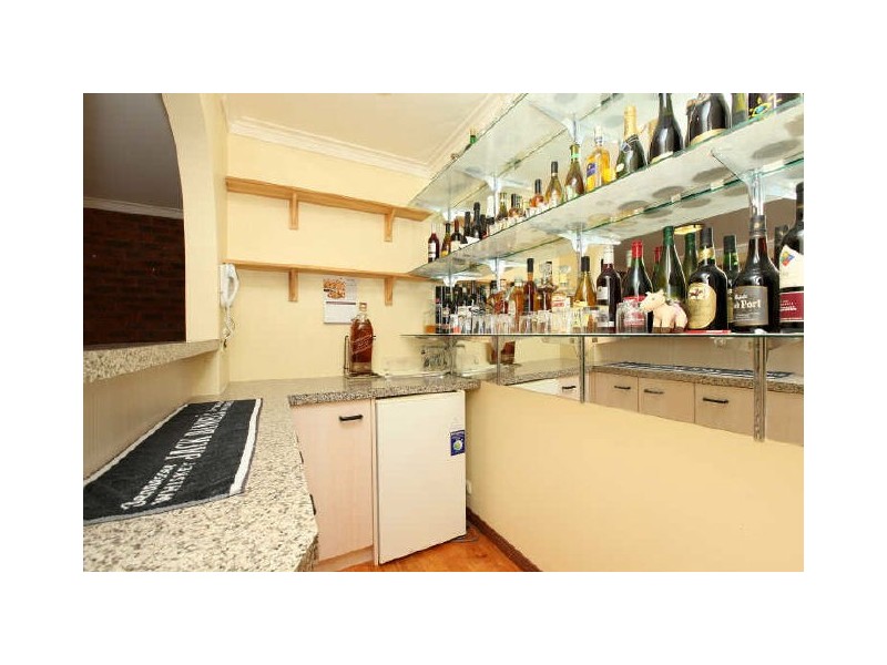 9 Vaughan Close, Queanbeyan NSW 2620