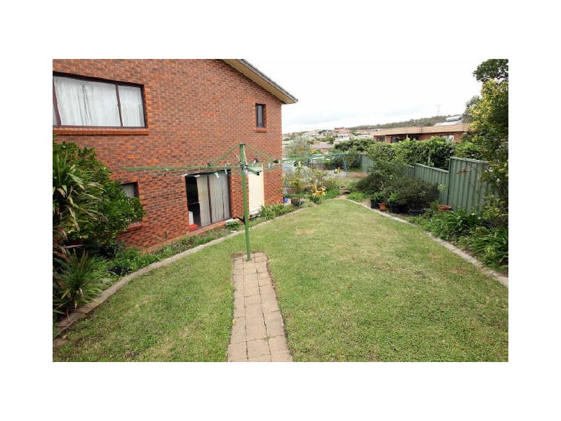 9 Vaughan Close, Queanbeyan NSW 2620