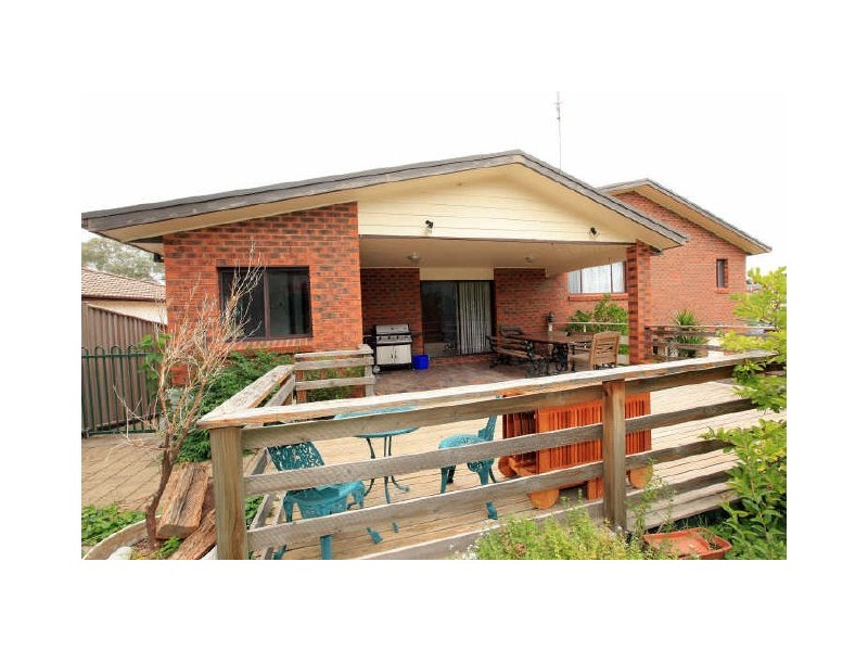 9 Vaughan Close, Queanbeyan NSW 2620