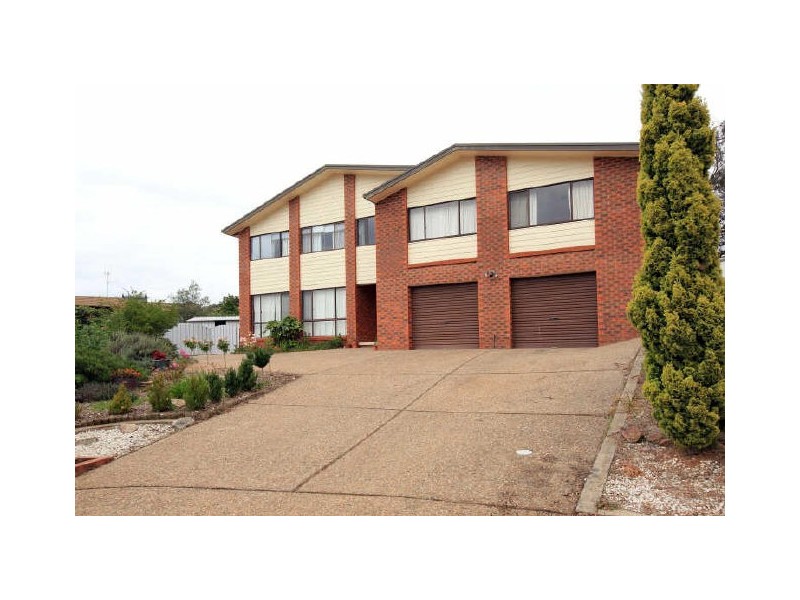 9 Vaughan Close, Queanbeyan NSW 2620