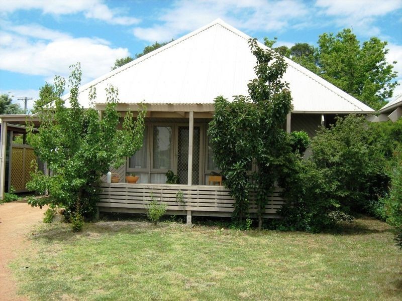 8/89 Werriwa Crescent, Isabella Plains ACT 2905