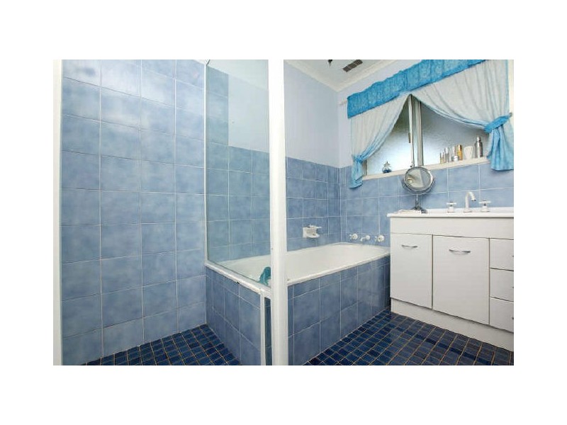 12 Embling Street, Wanniassa ACT 2903