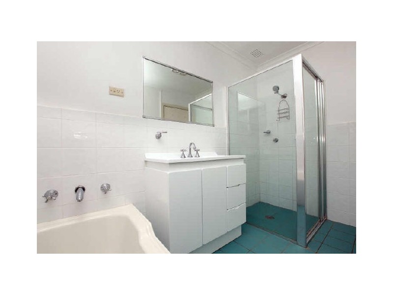 17 Grayson Street, Hackett ACT 2602