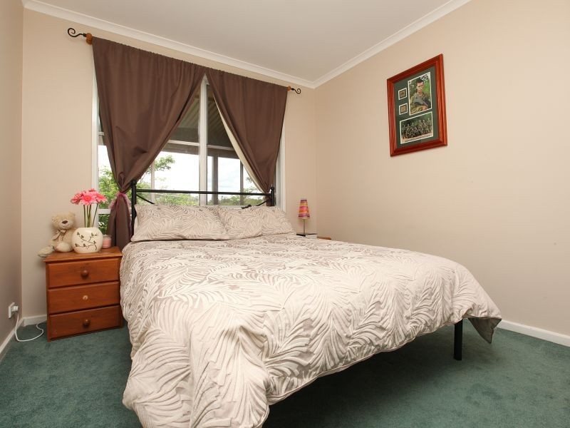 18 Ogden Close, Fadden ACT 2904