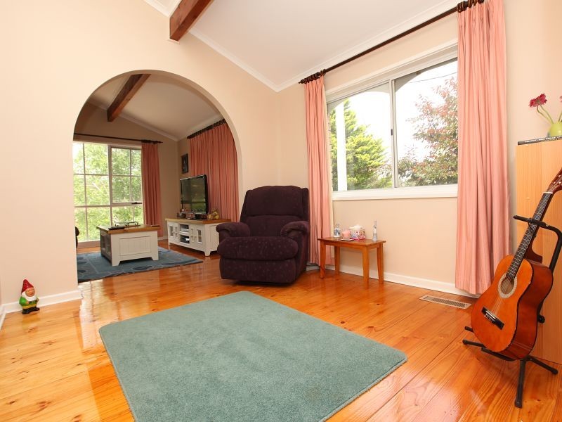 18 Ogden Close, Fadden ACT 2904