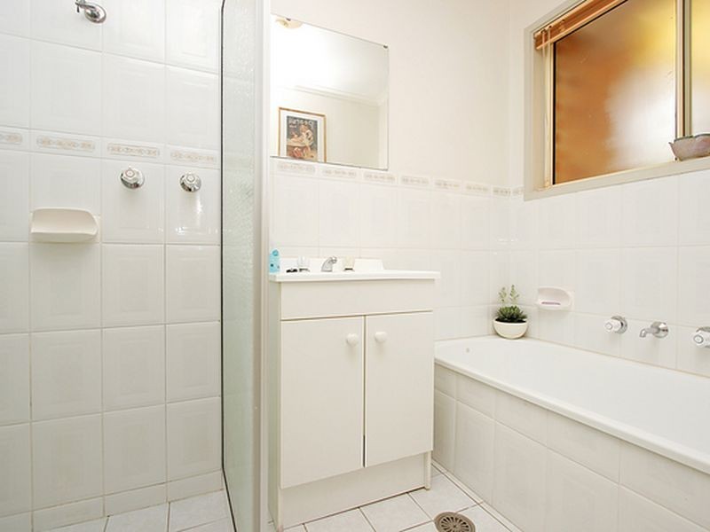 32 Myles Connell Crescent, Gordon ACT 2906