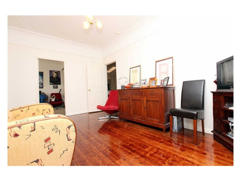 2 Callum Street, Queanbeyan NSW 2620
