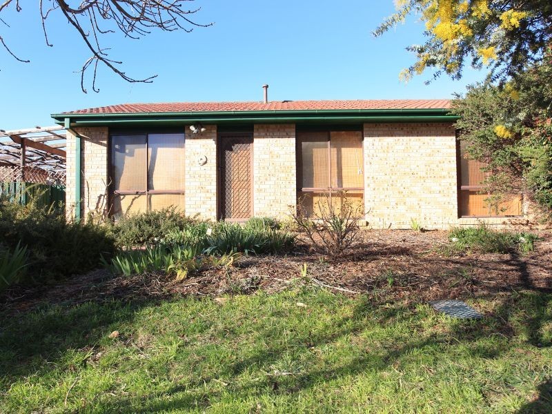 39 Reader Court, Banks ACT 2906