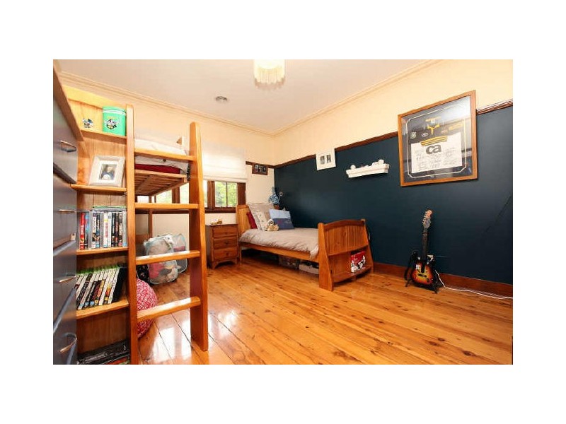 9 Hirst Avenue, Queanbeyan NSW 2620