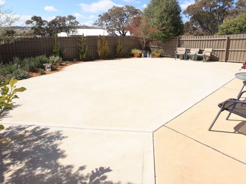 10/92 Casey Crescent, Calwell ACT 2905