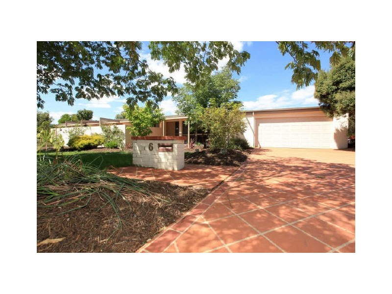 6 Birchall Street, Gordon ACT 2906