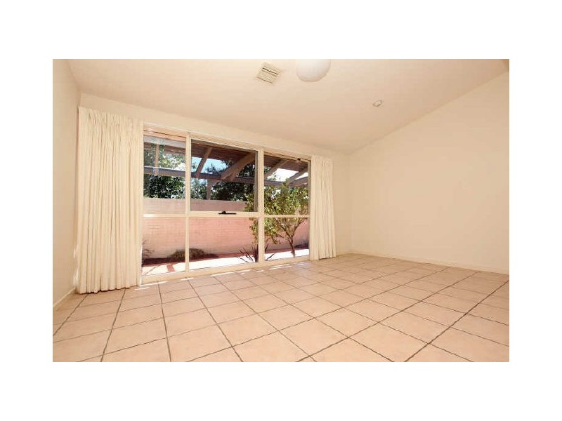 6 Birchall Street, Gordon ACT 2906