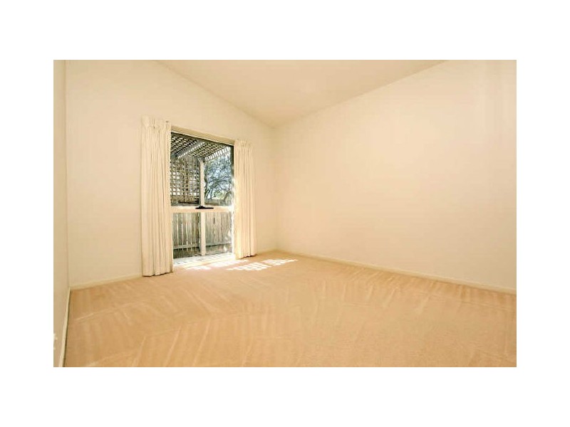 6 Birchall Street, Gordon ACT 2906