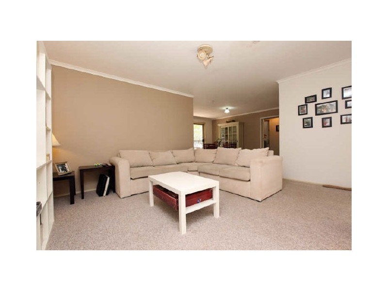 1/48 Charterisville Avenue, Conder ACT 2906