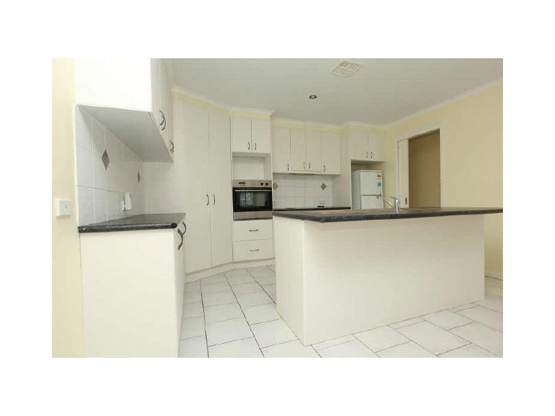2 Hedger Street, Dunlop ACT 2615