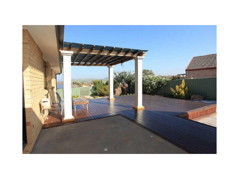 2 Hedger Street, Dunlop ACT 2615