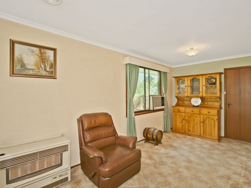 6 Falkiner Place, Macarthur ACT 2904