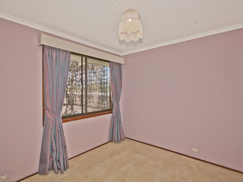 6 Falkiner Place, Macarthur ACT 2904