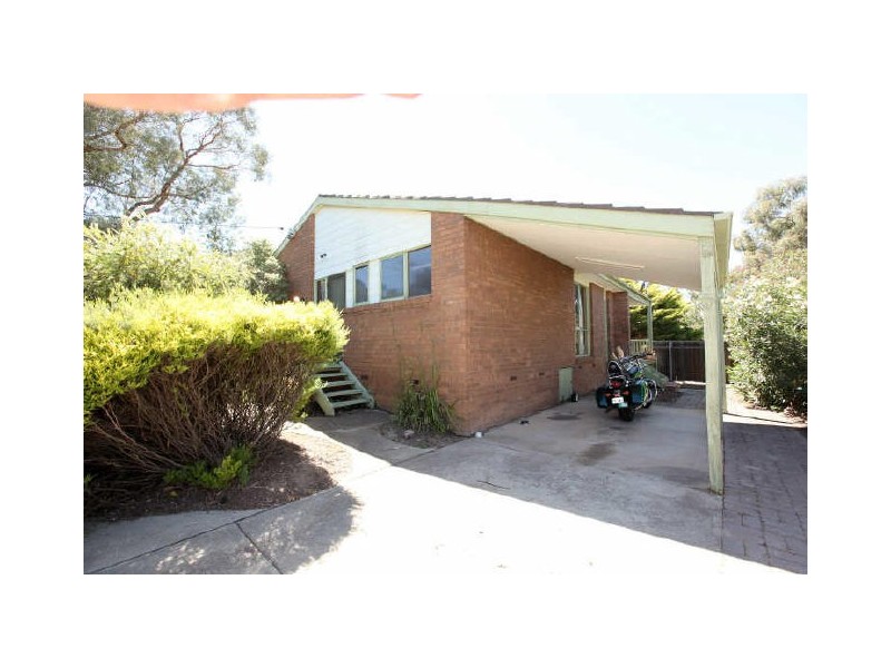 5 Riordan Street, Fadden ACT 2904