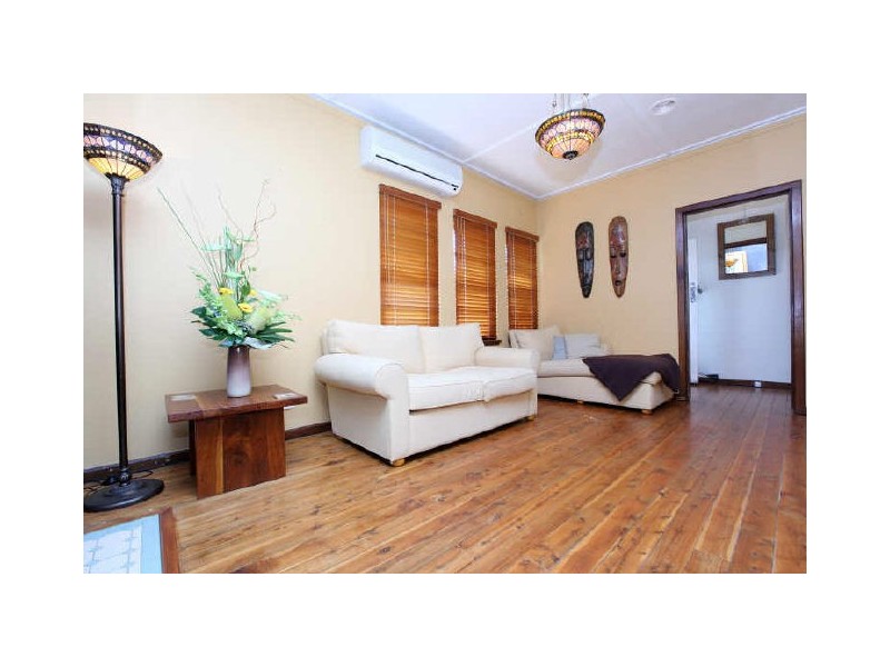 10 Gregory Street, Griffith ACT 2603