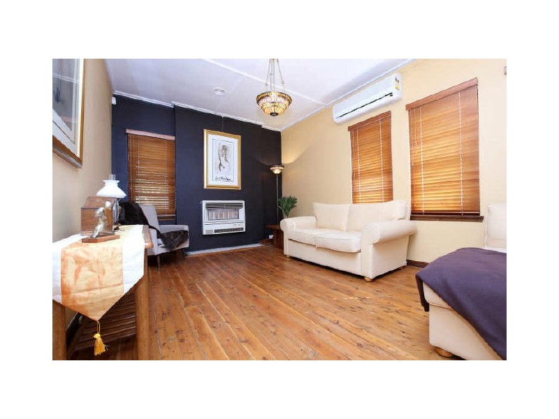 10 Gregory Street, Griffith ACT 2603