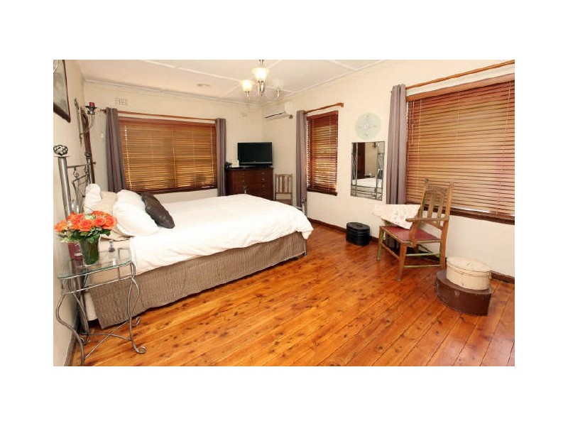 10 Gregory Street, Griffith ACT 2603