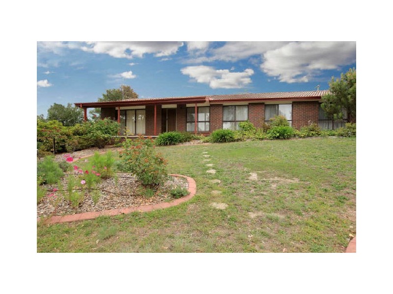 6 Corser Close, Fadden ACT 2904