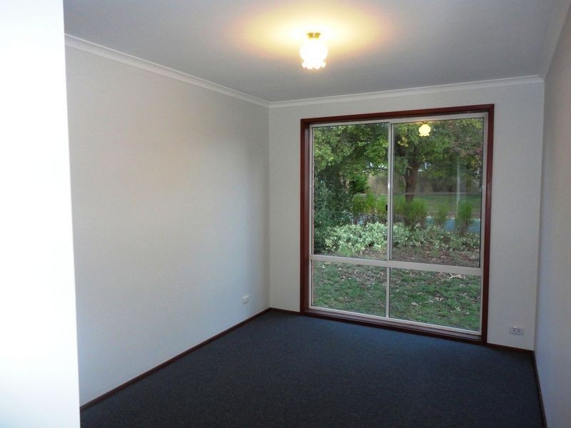 1 Merv Waite Crescent, Gordon ACT 2906