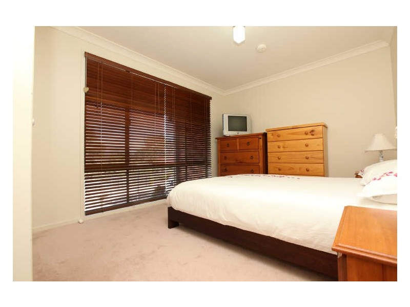 36 Jane Price Crescent, Conder ACT 2906