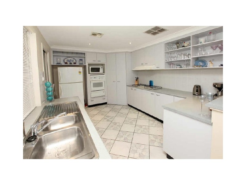 19 Flegg Crescent, Gordon ACT 2906