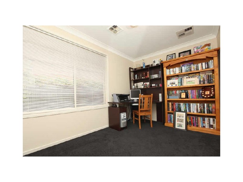 19 Flegg Crescent, Gordon ACT 2906
