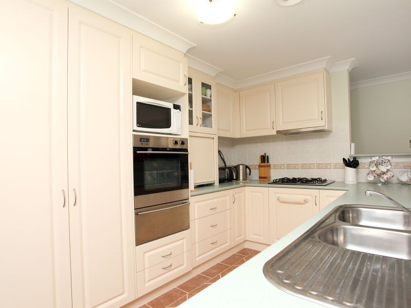 27 Oxenham Circuit, Gordon ACT 2906
