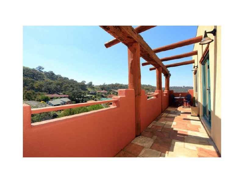 19 Sparkes Close, Fadden ACT 2904