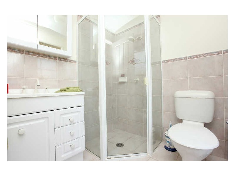 27 Rosewood Glen, Jerrabomberra NSW 2619