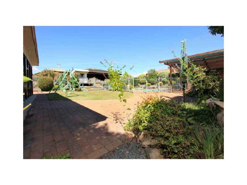 14 Maharatta Circuit, Isabella Plains ACT 2905