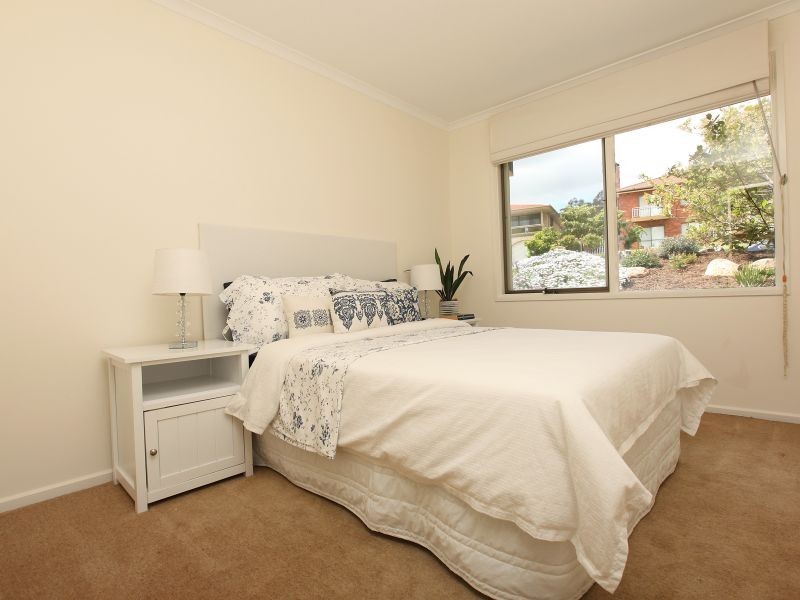 7 Lenehan Street, Giralang ACT 2617