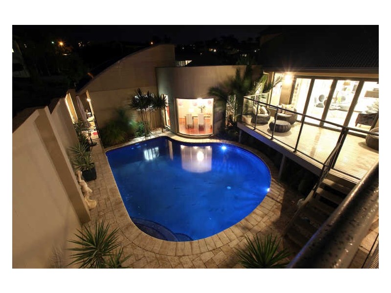 11 Nicholii Loop, Jerrabomberra NSW 2619