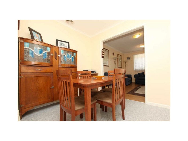 38 Wood Avenue, Queanbeyan NSW 2620