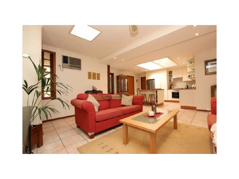 5 Hodel Place, Fadden ACT 2904