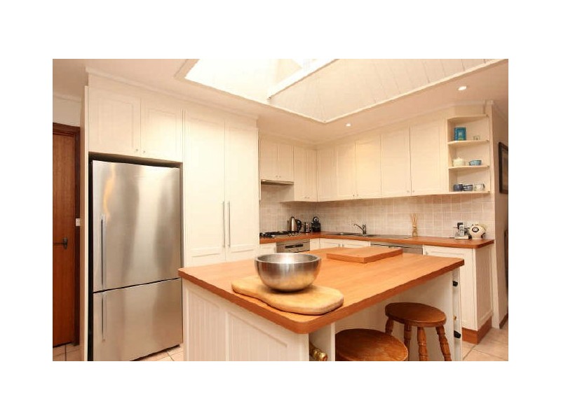 5 Hodel Place, Fadden ACT 2904