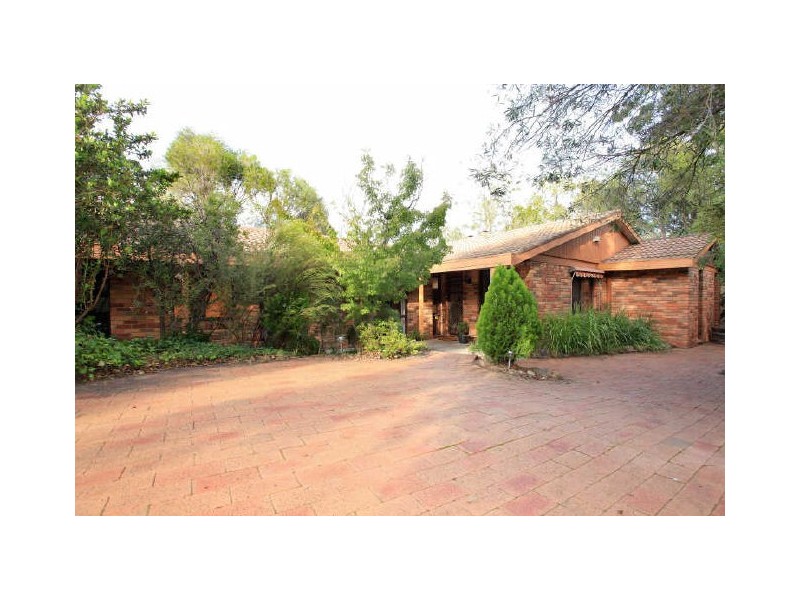 5 Hodel Place, Fadden ACT 2904