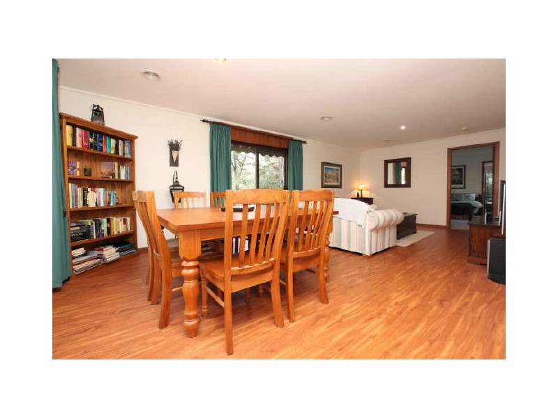 5 Hodel Place, Fadden ACT 2904