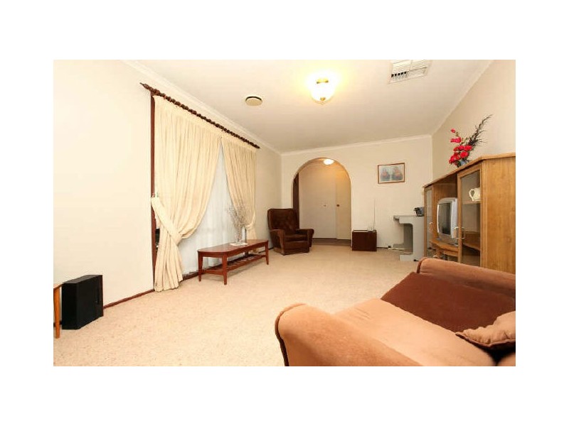 12 Brickhill Place, Gilmore ACT 2905